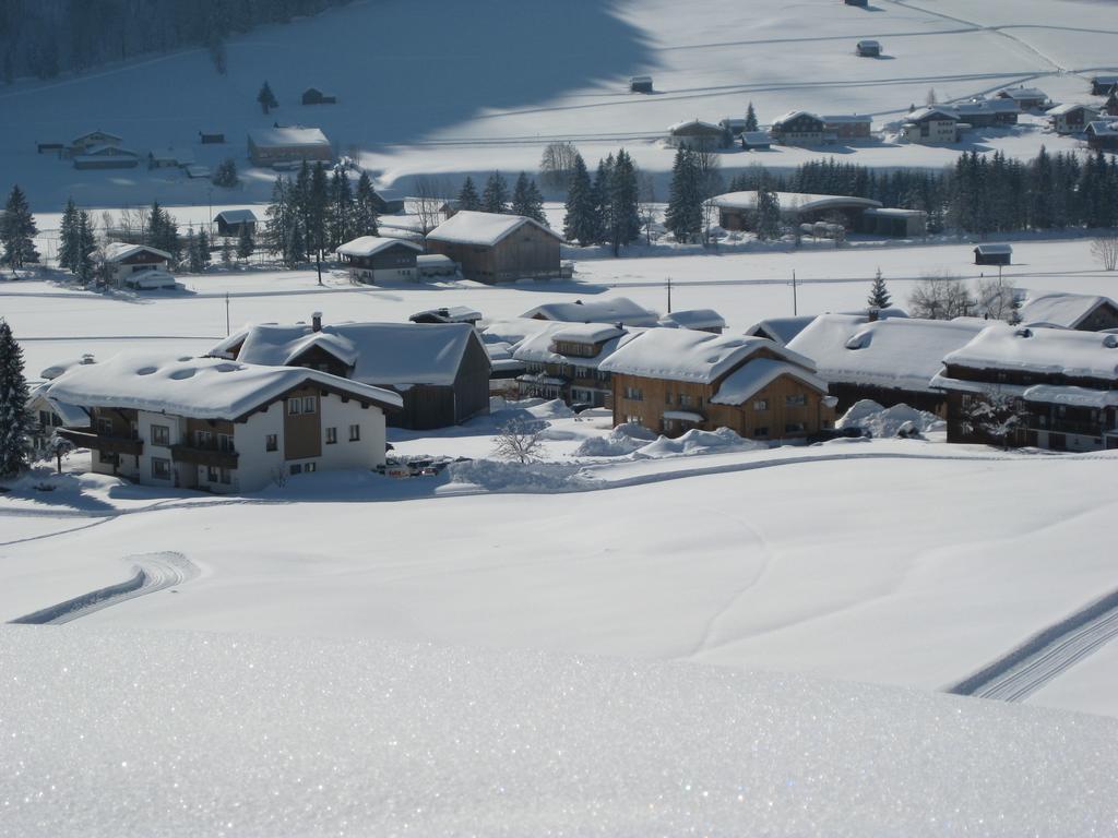 ホテル Haus Sonnseite Au (Vorarlberg) エクステリア 写真